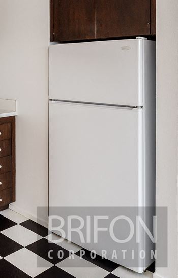 2221 Gough Street refrigerator